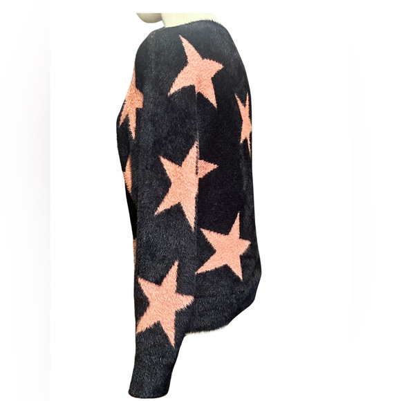 Philosophy Fuzzy Star Sweater Pink and Black Small - Picture 3 of 7